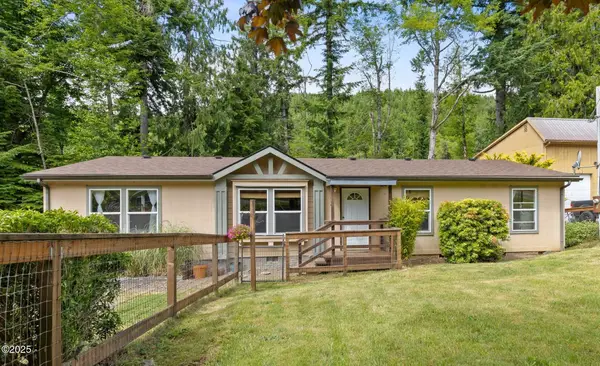 573 N Boulder Creek, Otis, OR 97368