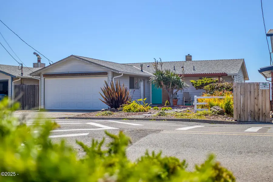 3845 NW Jetty, Lincoln City, OR 97367 - #2