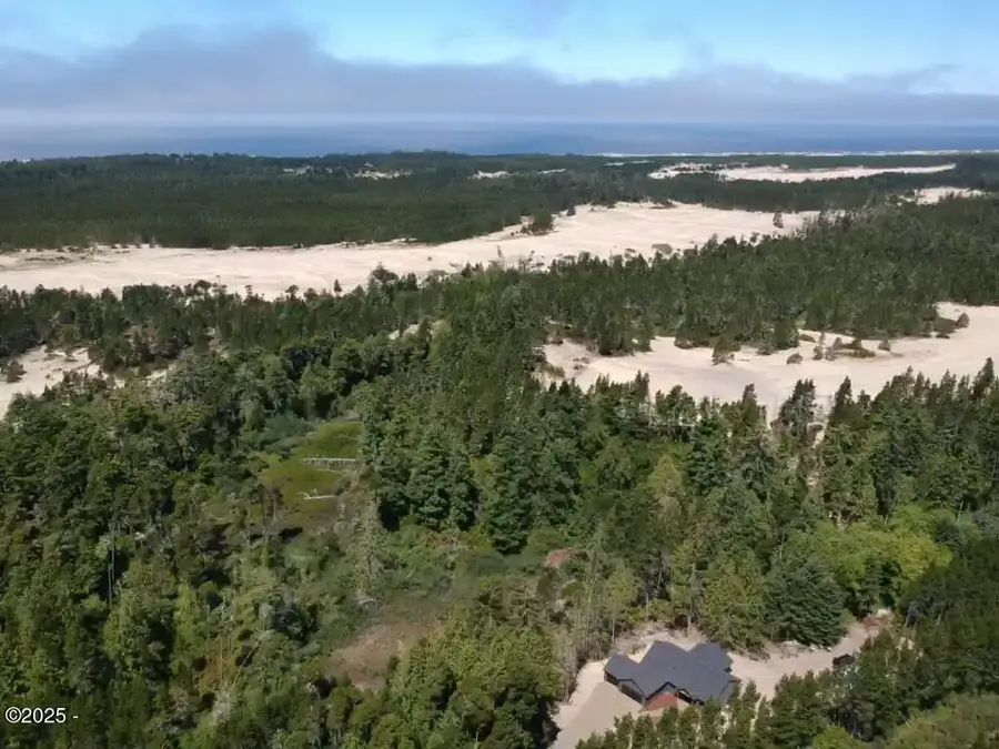 88390 Bellevue, Florence, OR 97439 - Image #2