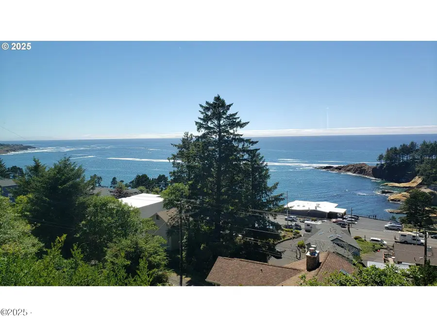 315 NE Vista Terrace, Depoe Bay, OR 97341 - Image #2