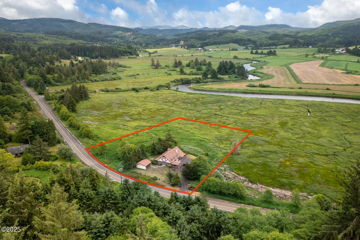 40100 Little Nestucca River, Cloverdale, OR 97112 - Image #1