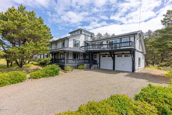 1201 NW Bayshore, Waldport, OR 97394