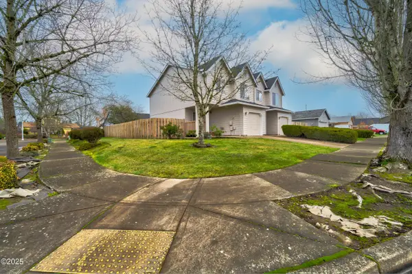 2081 SW Fellows, McMinnville, OR 97128