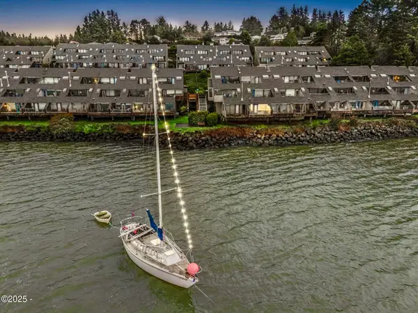 1000 SE Bay, Newport, OR 97365