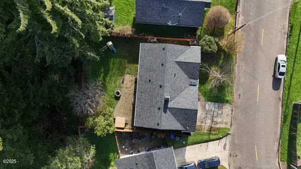 1268 SE 18th, Toledo, OR 97391 - Image #2