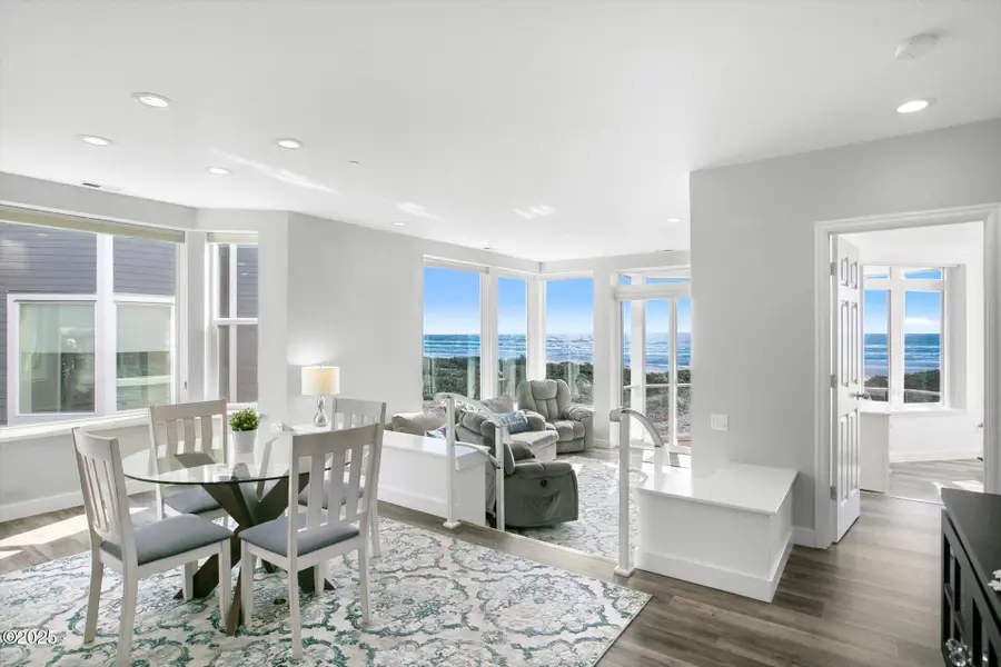 5852 SW Cupola, South Beach, OR 97366 - Image #3