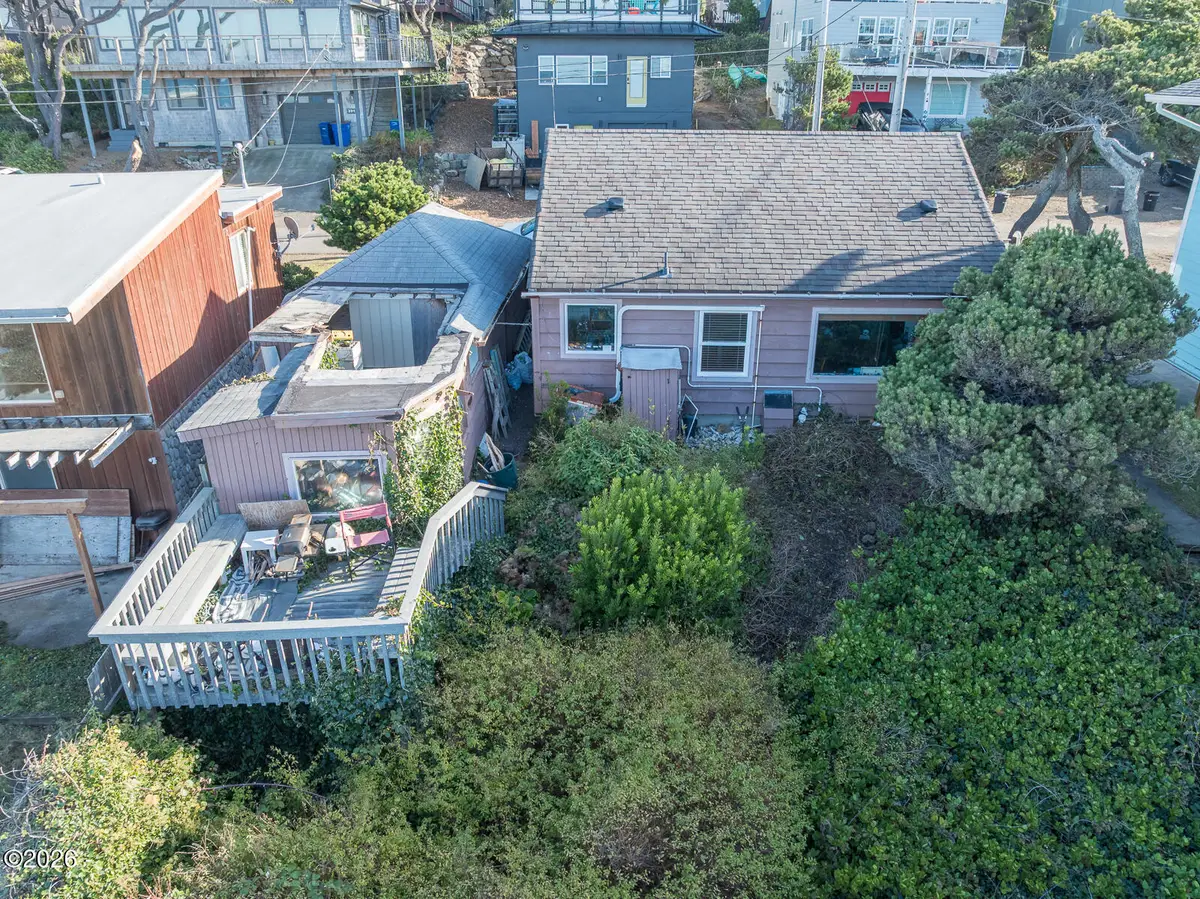 3927 Lincoln, Depoe Bay, OR 97341 - Image #1