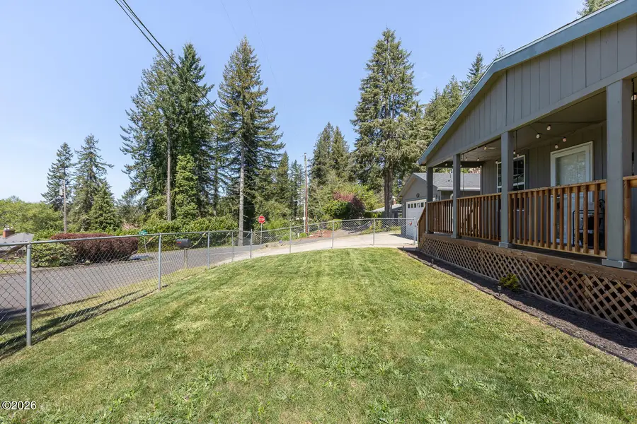 1809 SE Alder Lane, Toledo, OR 97391 - #2
