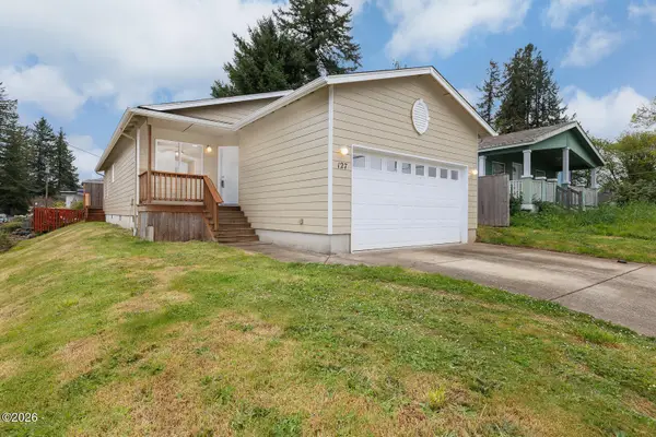 127 SE Elder, Toledo, OR 97391