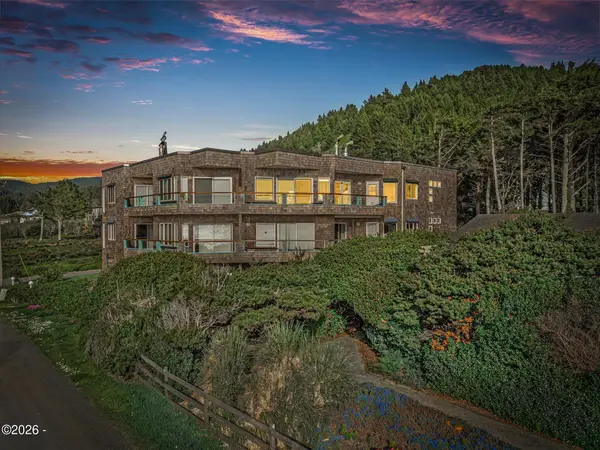 438 Shellmidden, Yachats, OR 97498