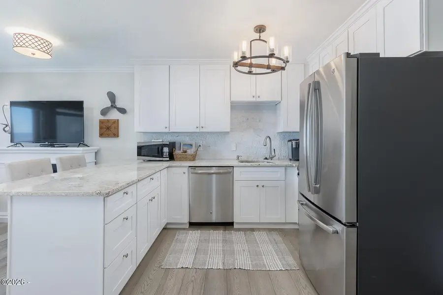 701 NW Coast, Newport, OR 97365 - Image #3