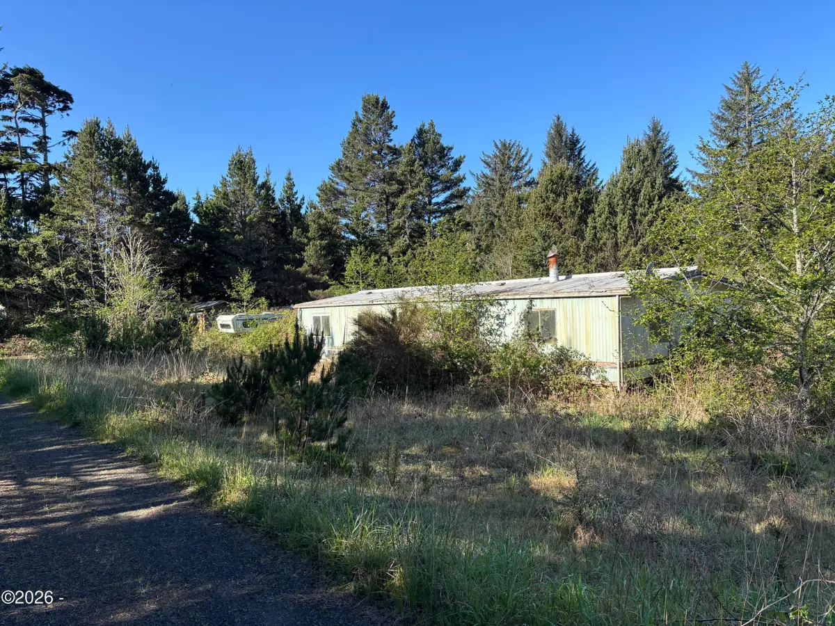 9500 NW Lark St, Seal Rock, OR 97376 - #1