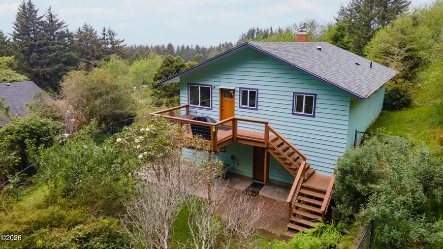 3048 NE East Line, Yachats, OR 97498 - #3