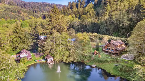 16660 &16680 Farmer Creek, Cloverdale, OR 97112