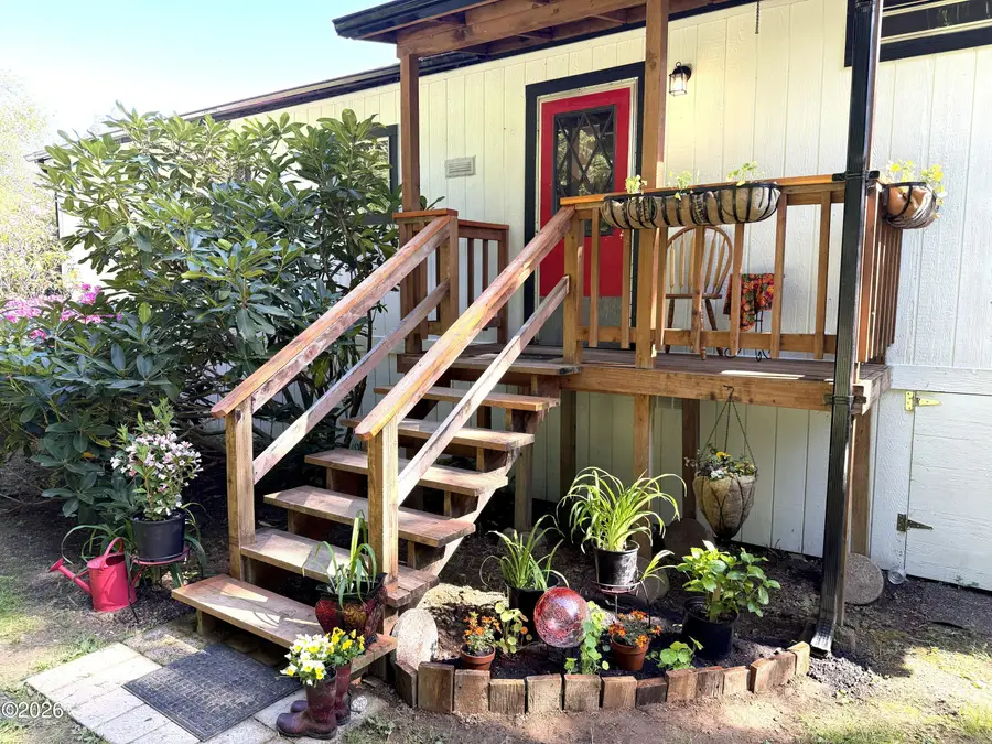 2254 Little Switzerland, Tidewater, OR 97390 - #2