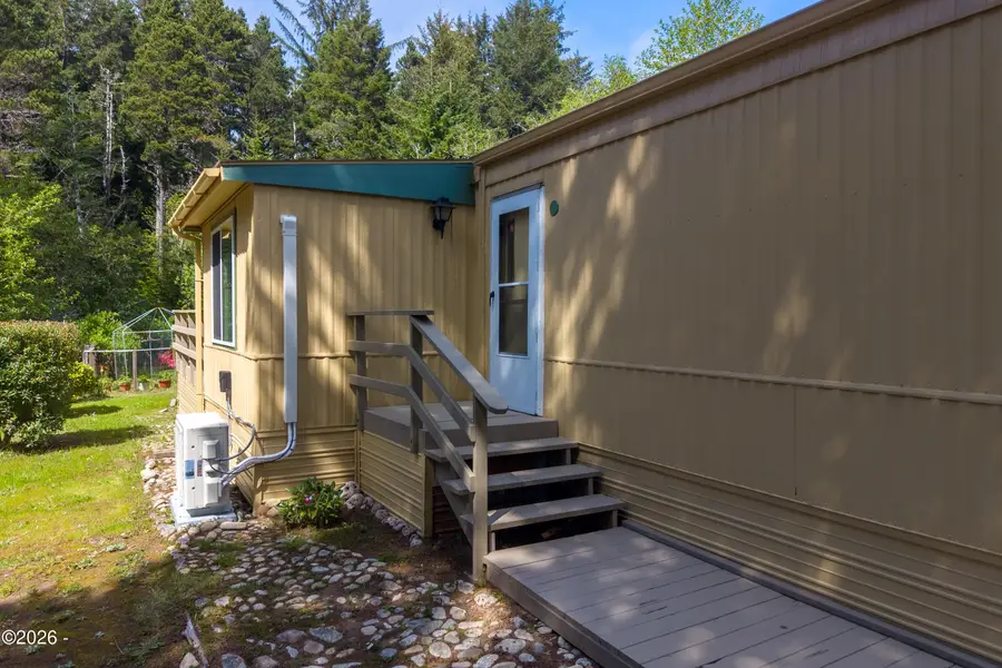 5405 NW Pacific Coast, Waldport, OR 97394 - #3