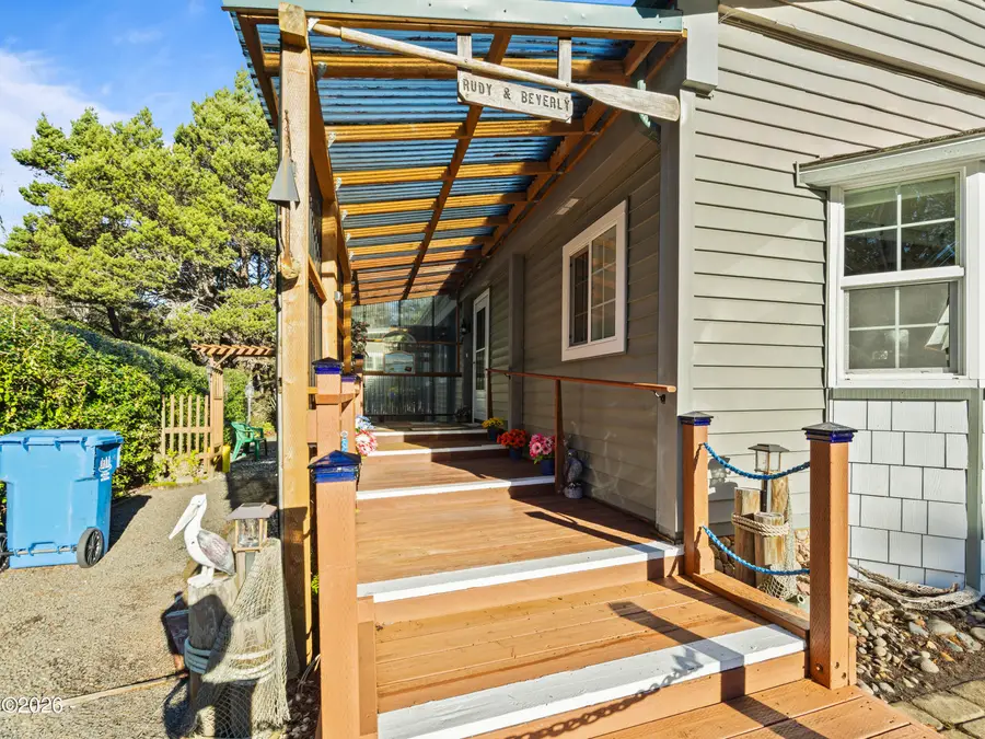 5405 NW Pacific Coast, Waldport, OR 97394 - Image #2