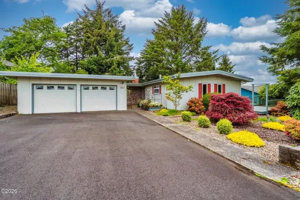 3027 NE 32nd, Lincoln City, OR 97367