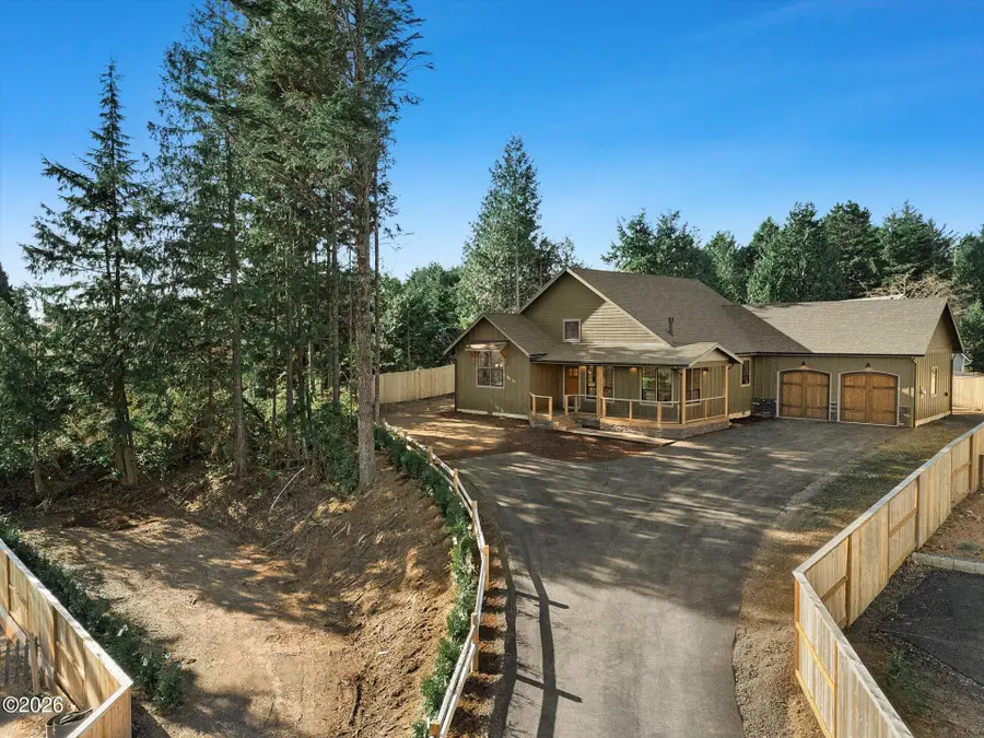 960 SW Dolores, Waldport, OR 97394 - Image #3