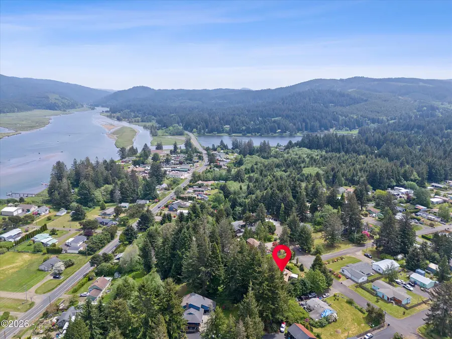 2180 SE Alsea, Waldport, OR 97394 - #3