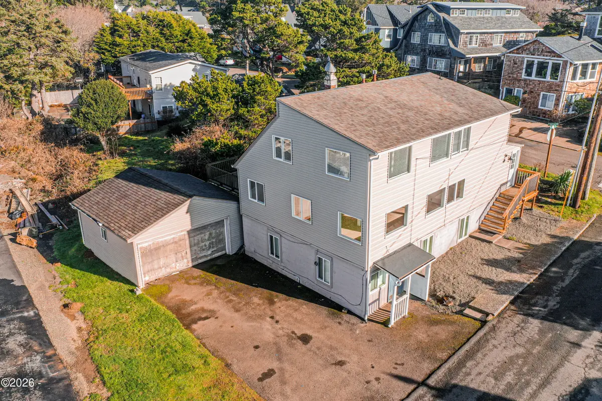 529 531 537 SW 32nd, Lincoln City, OR 97367 - #1