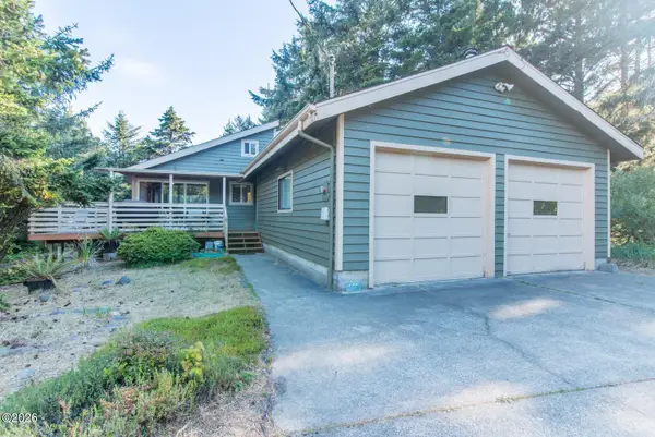 32450 Cape Kiwanda, Cloverdale, OR 97112