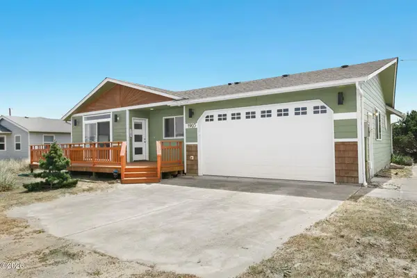 1905 NW Seaview, Waldport, OR 97394