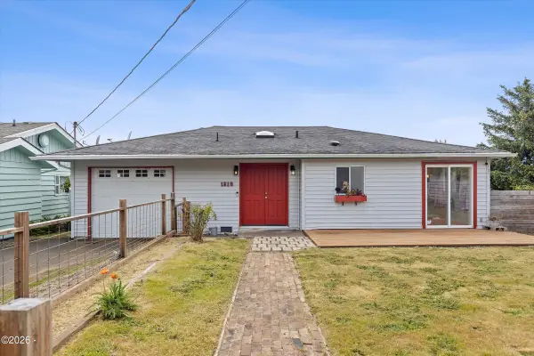 1810 NW View Ridge, Waldport, OR 97394