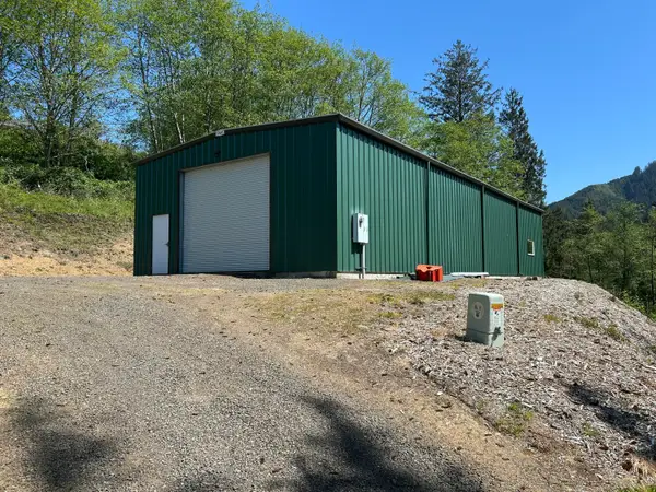 1690 Skyline, Tillamook, OR 97141