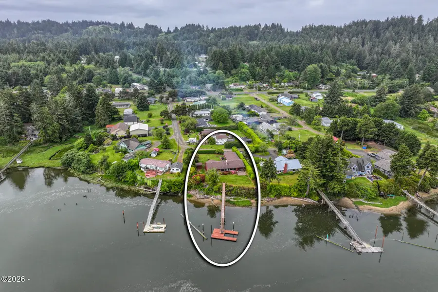 871 SE River View, Waldport, OR 97394 - #3