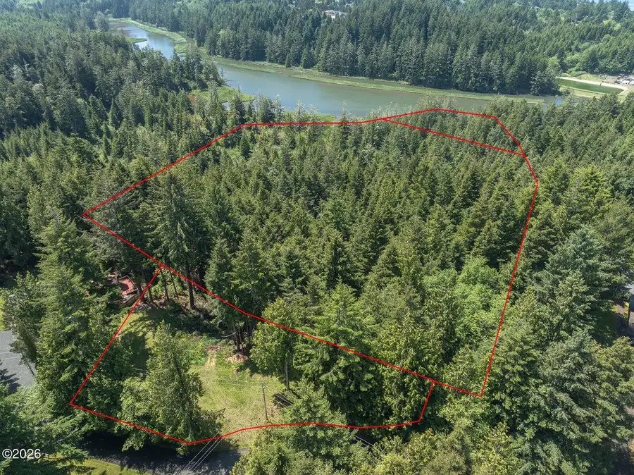 TL 600 NE Waldport Heights, Waldport, OR 97394 - #2