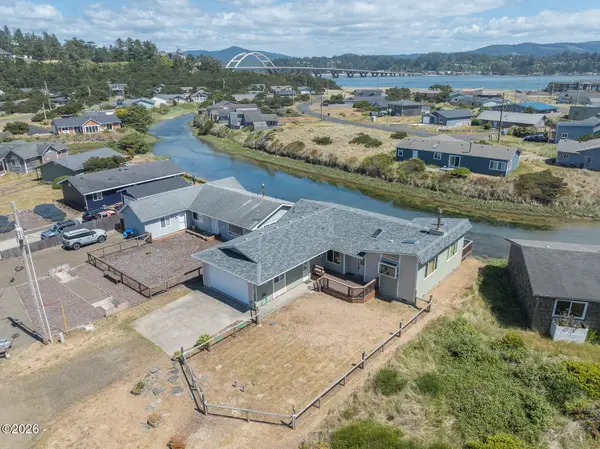 1001 NW Pacific, Waldport, OR 97394
