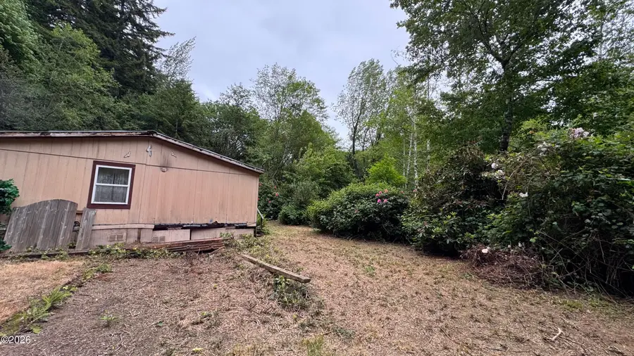8031 N Beaver Creek Rd, Seal Rock, OR 97376 - #2