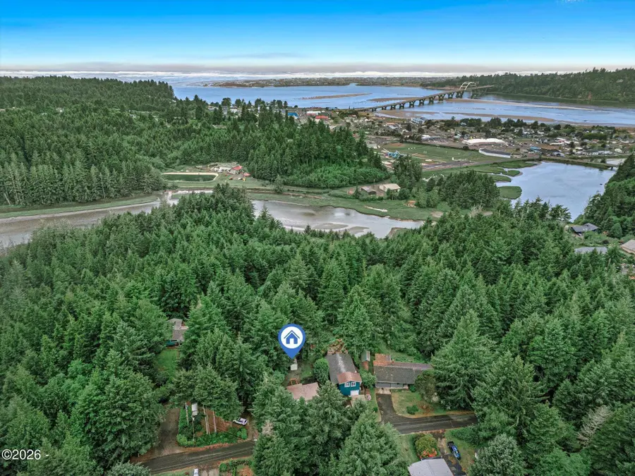120 NE Waldport Heights, Waldport, OR 97394 - #3