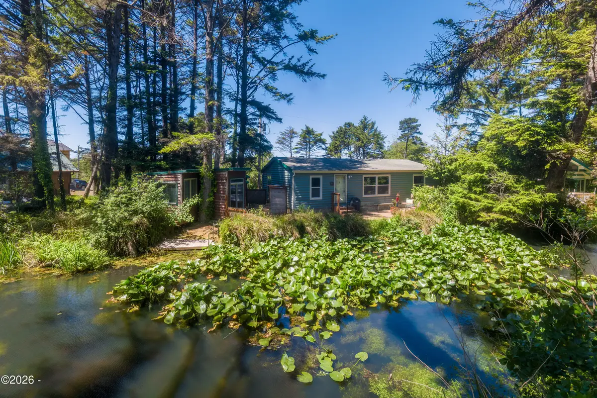 1232 SE 2nd, Lincoln City, OR 97367 - #1