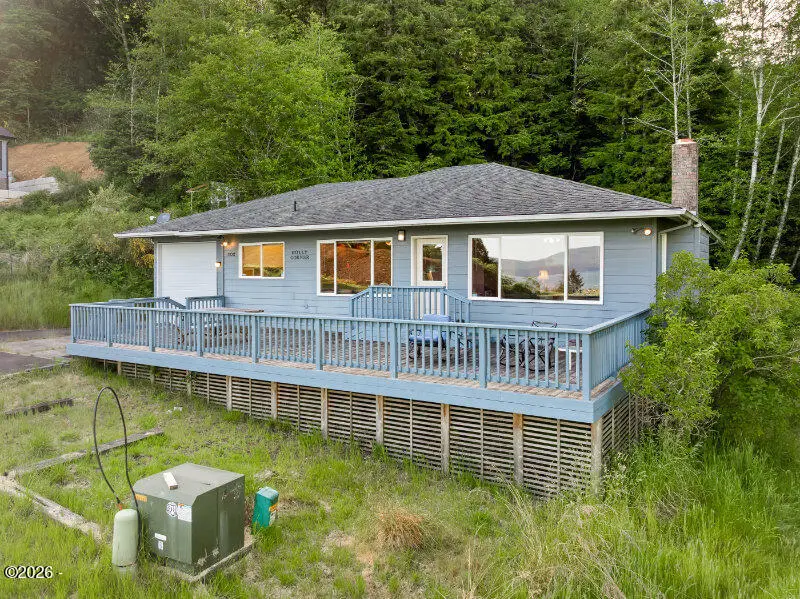 302 Holly, Garibaldi, OR 97118 - #3