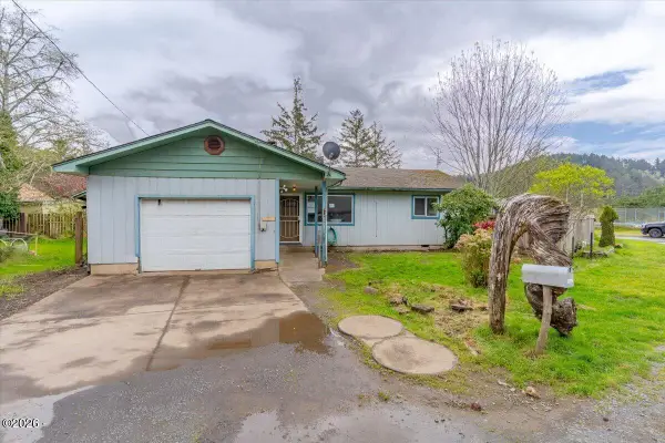 4634 SE Lee, Lincoln City, OR 97367