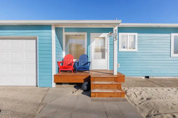 105 NW Oceania, Waldport, OR 97394