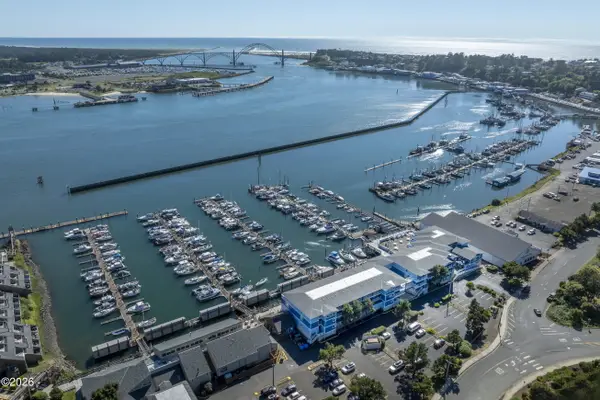 890 SE Bay, Newport, OR 97365