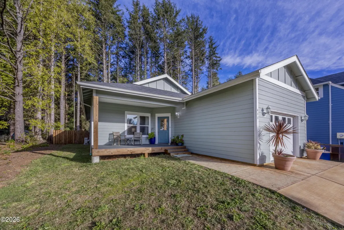 411 SE Winchell, Depoe Bay, OR 97341 - Image #1