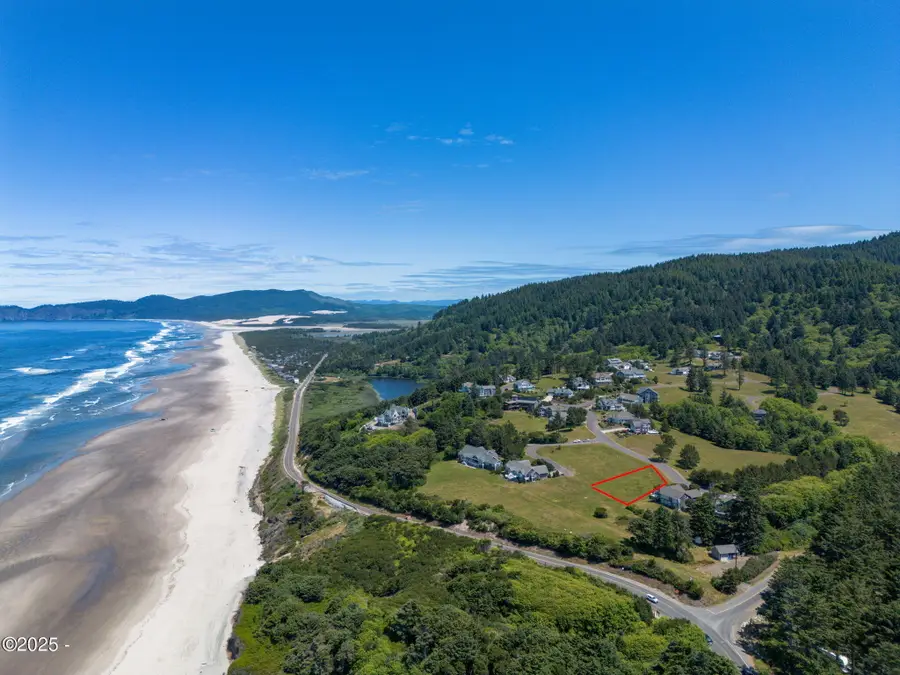 16 Nantucket, Cloverdale, OR 97112 - #2