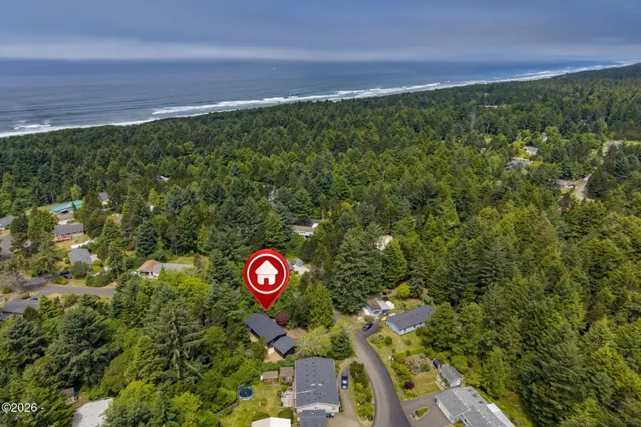 318 SE 127th, South Beach, OR 97366 - #2