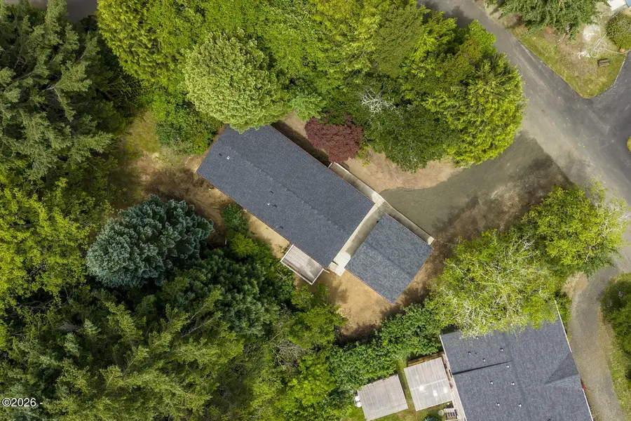 318 SE 127th, South Beach, OR 97366 - #3