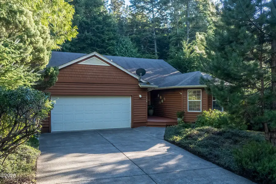 110 SW Cormorant, Depoe Bay, OR 97341 - Image #2
