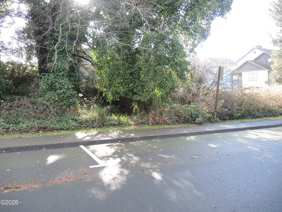 5700 NW Mast, Lincoln City, OR 97367 - Image #3