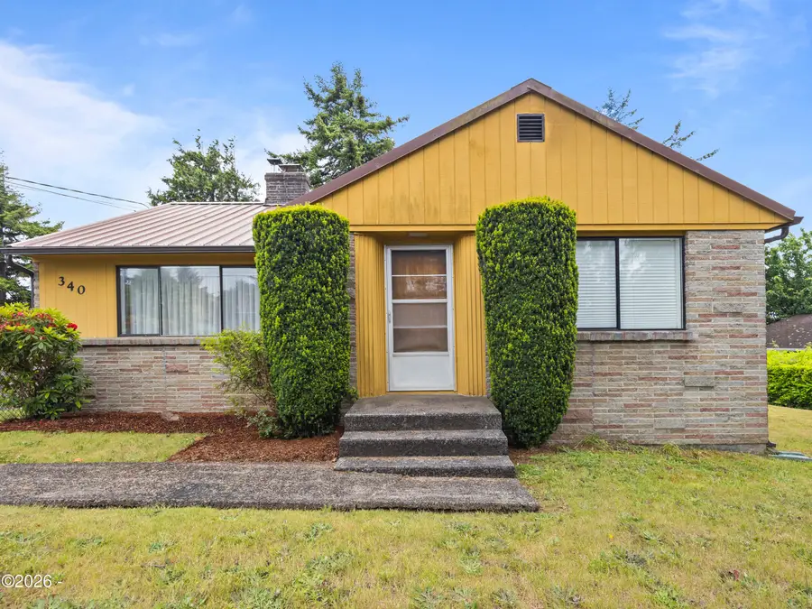 340 NE 8th St, Newport, OR 97365 - #2