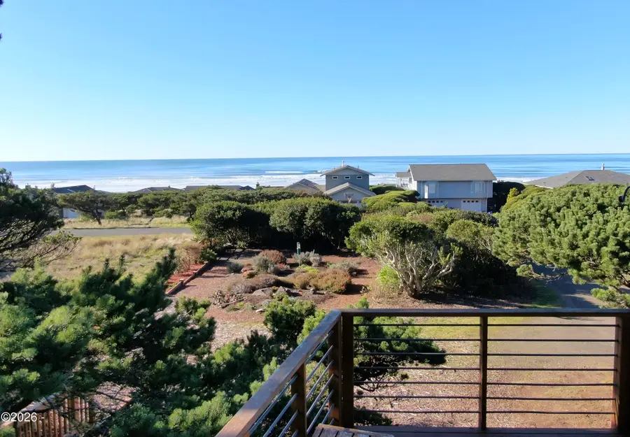 3413 NW Hidden Lake, Waldport, OR 97394 - Image #3