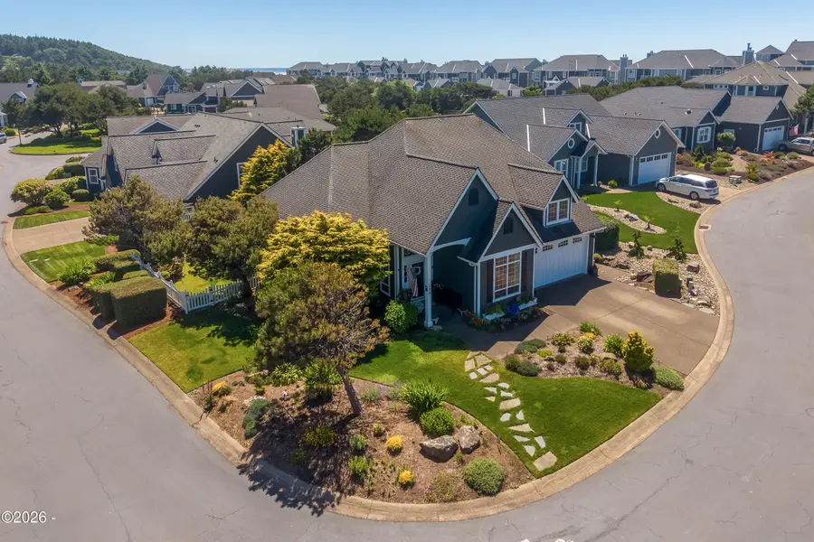 205 SW 58th, South Beach, OR 97366 - #2