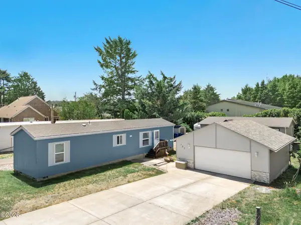 703 SE Neptune, Lincoln City, OR 97367