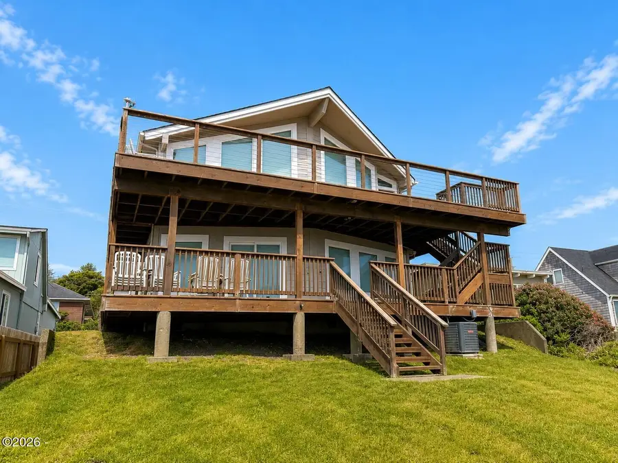 6245 NW Logan Rd, Lincoln City, OR 97367 - #2